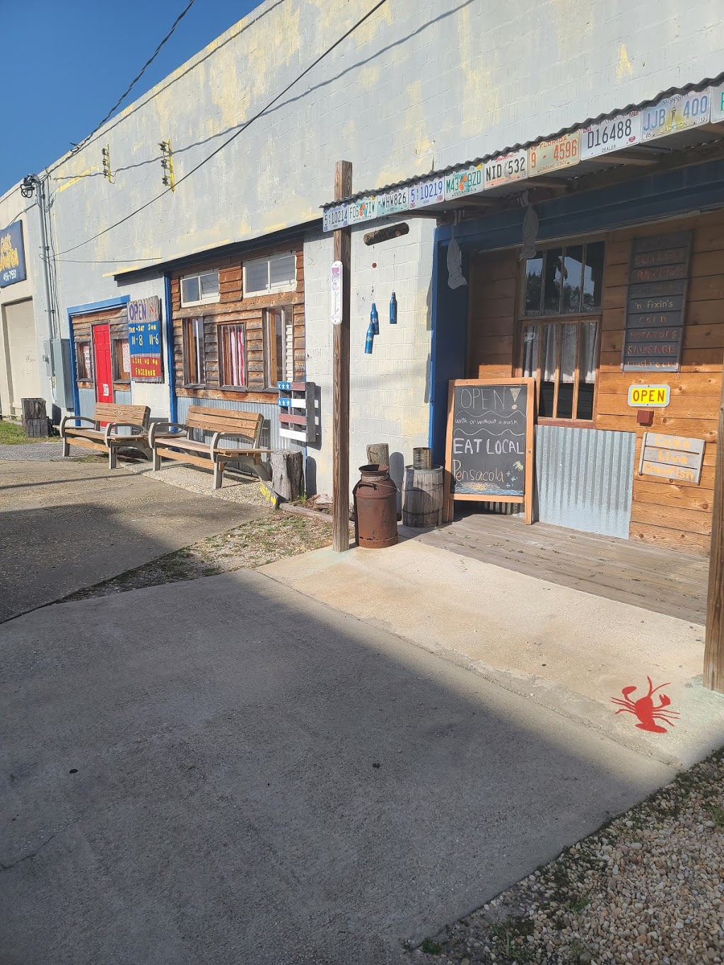 Cubs Crawfish | restaurant | 4145 Barrancas Ave, Pensacola, FL 32507, USA | 8504567551 OR +1 850-456-7551