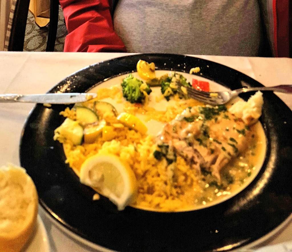 The Snapper Inn | restaurant | 500 Shore Dr, Oakdale, NY 11769, USA | 6315890248 OR +1 631-589-0248