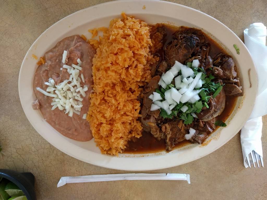 birrieria jaliscos | restaurant | 4233, 2118 N Green Bay Rd, Waukegan, IL 60087, USA | 2243999254 OR +1 224-399-9254