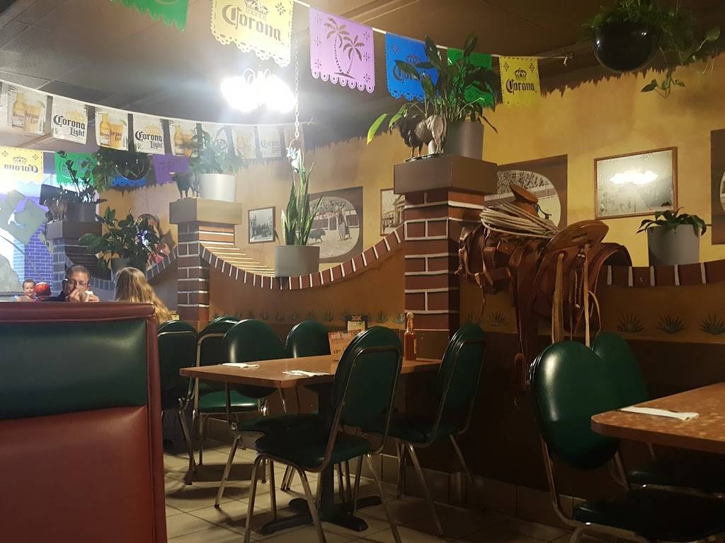 El Toro Mexican Restaurant | restaurant | 2600 S 48th St, Lincoln, NE 68506, USA | 4024883939 OR +1 402-488-3939