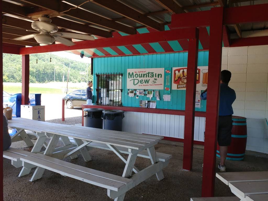 The Frosty Mug | restaurant | 8340 Hwy 78, Jasper, AL 35501, USA | 2054838484 OR +1 205-483-8484