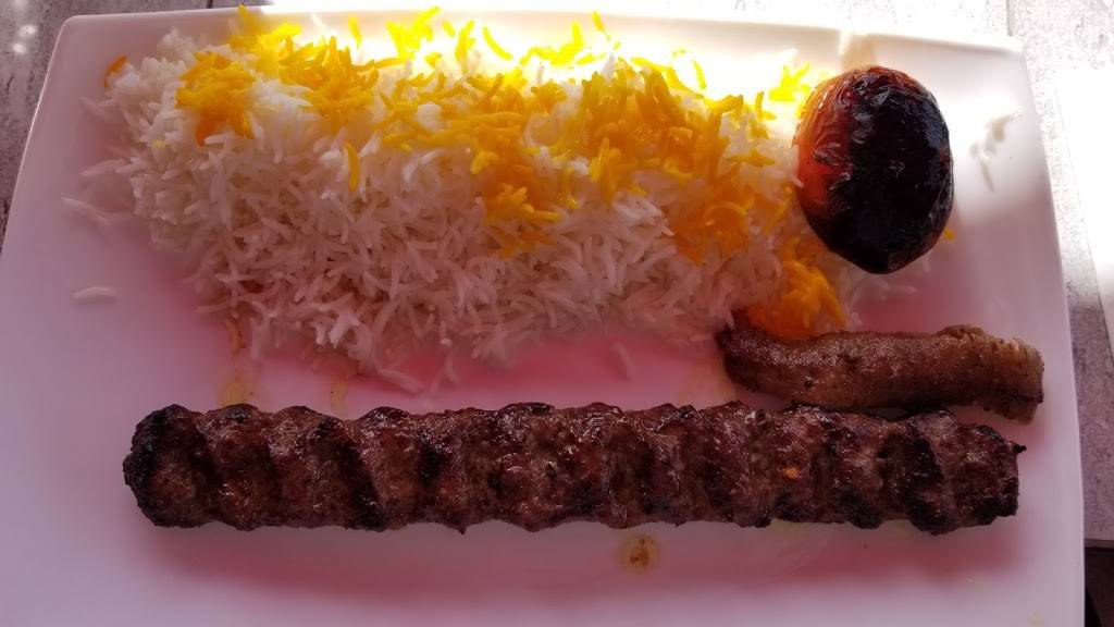 Fanous Mediterranean Grill | restaurant | 1621 Edinger Ave #102, Tustin, CA 92780, USA | 7144002848 OR +1 714-400-2848