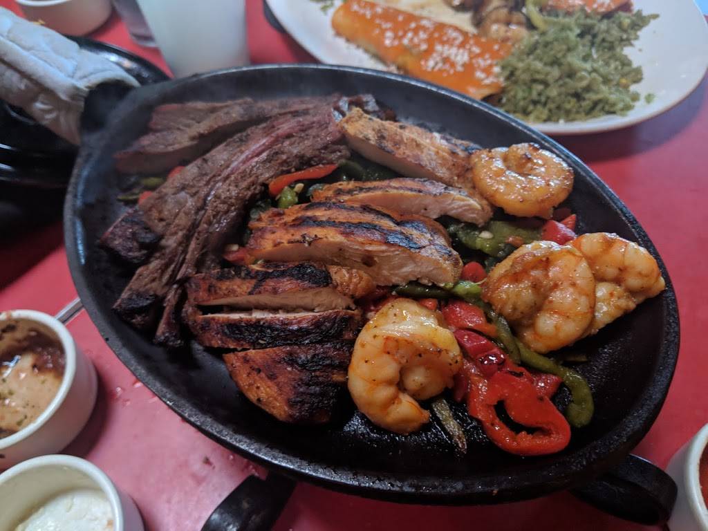 El Torito Grill | restaurant | 1910 Main Street, Irvine, CA 92614, USA | 9499751220 OR +1 949-975-1220