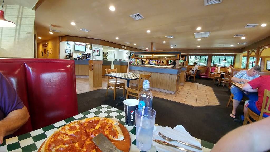 Pizza Hut | meal takeaway | 112-K Village Rd NE, Leland, NC 28451, USA | 9103719547 OR +1 910-371-9547