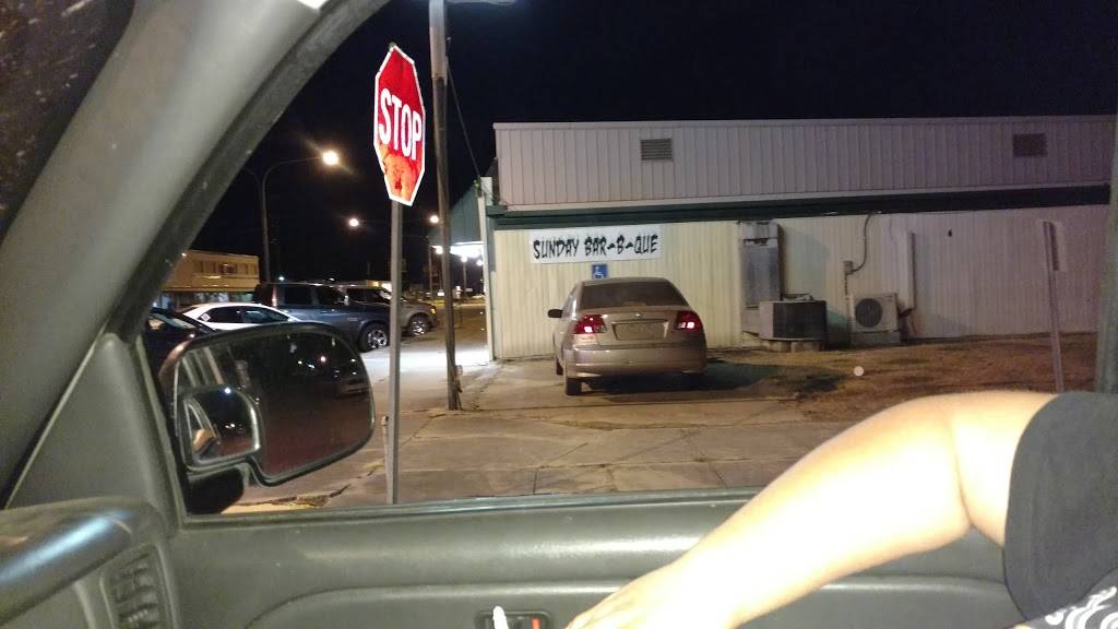 Bs Wild Wings Bar B Que | restaurant | 303 N Cushing Ave, Kaplan, LA 70548, USA | 3376436770 OR +1 337-643-6770