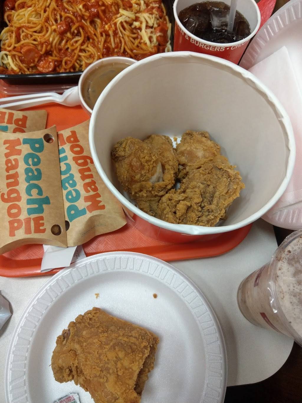 Jollibee | restaurant | 2700 Colorado Blvd #140, Los Angeles, CA 90041, USA | 3232585664 OR +1 323-258-5664