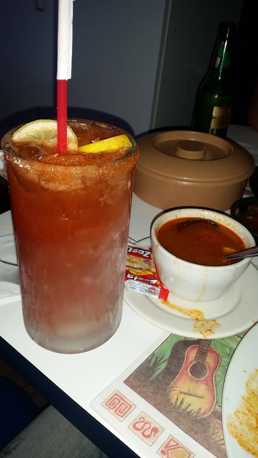 Los 7 Mares | restaurant | 8859 Woodman Ave, Arleta, CA 91331, USA | 8188920200 OR +1 818-892-0200