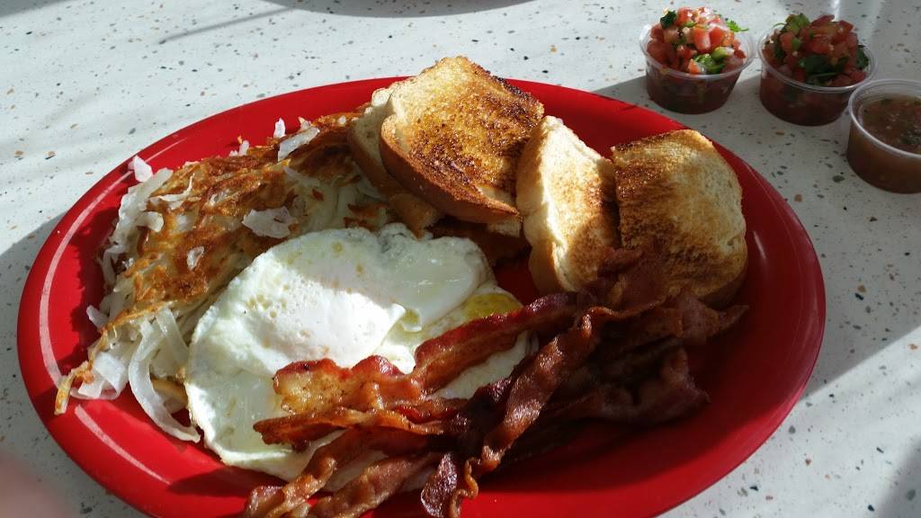 Chriss Burgers | restaurant | 13737 Amar Rd, La Puente, CA 91746, USA | 6263385258 OR +1 626-338-5258