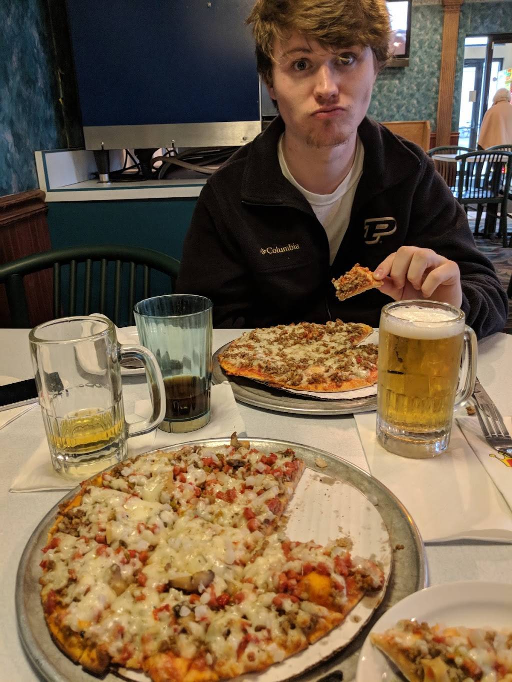 Pizza King | restaurant | 1904 S Anderson St, Elwood, IN 46036, USA | 7655525014 OR +1 765-552-5014