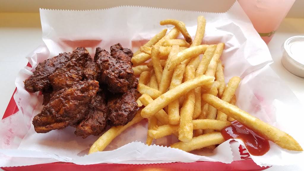 City Wings | restaurant | 2896 W Grand Blvd, Detroit, MI 48202, USA | 3138712489 OR +1 313-871-2489