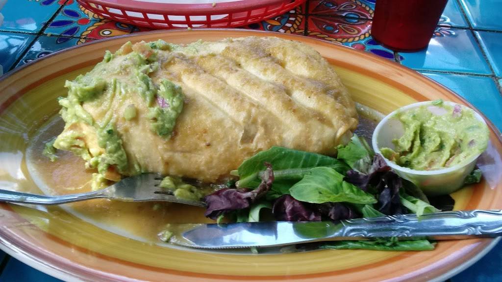 Burrito Bar | restaurant | 585 Forest Ave, Staten Island, NY 10310, USA | 7188159200 OR +1 718-815-9200