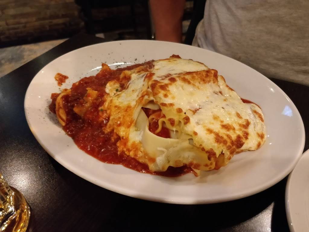 Rogers Italian Bistro | restaurant | 3S2, 500 Terminal Ave #2, Ottawa, ON K1G, Canada | 6137312485 OR +1 613-731-2485