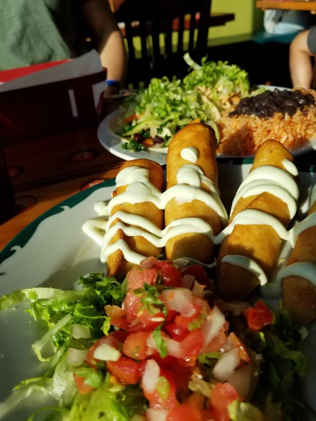 Pops Garage | restaurant | 1000 Ocean Ave, Asbury Park, NJ 07712, USA | 7324553275 OR +1 732-455-3275