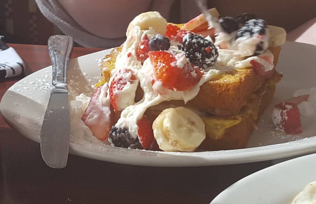 Waterford Coney Island | restaurant | 4882 Hatchery Rd, Waterford Twp, MI 48329, USA | 2486739000 OR +1 248-673-9000