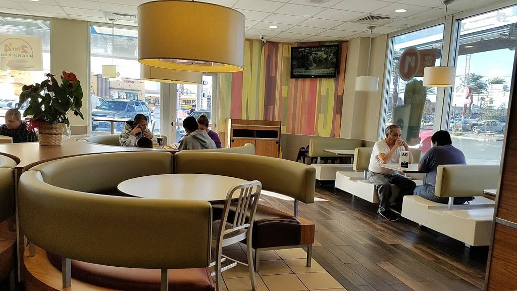 McDonalds | cafe | 2886 S Nellis Blvd, Las Vegas, NV 89122, USA | 7024315869 OR +1 702-431-5869