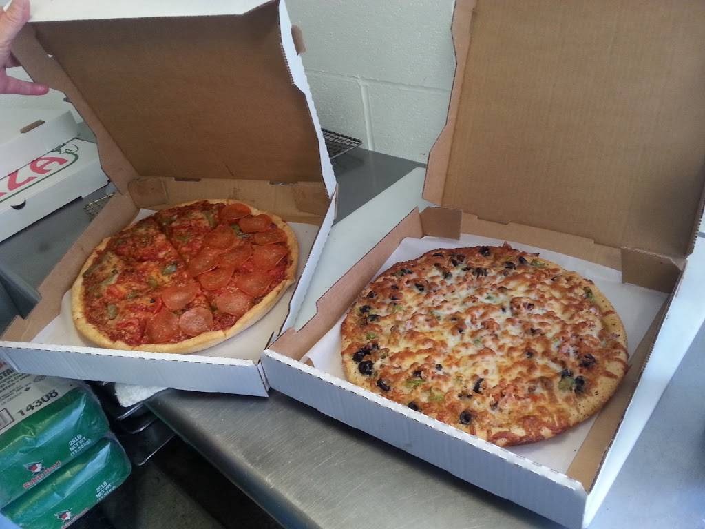 Nikiz Pub | restaurant | 509 Mason St, Niles, OH 44446, USA | 3305446100 OR +1 330-544-6100