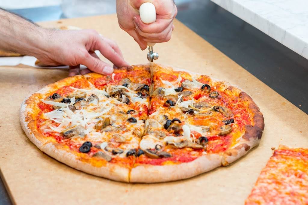 Pizza Supreme | restaurant | 5959 Broadway Avenue Commercial Space #4, Bronx, NY 10463, USA | 3478998470 OR +1 347-899-8470