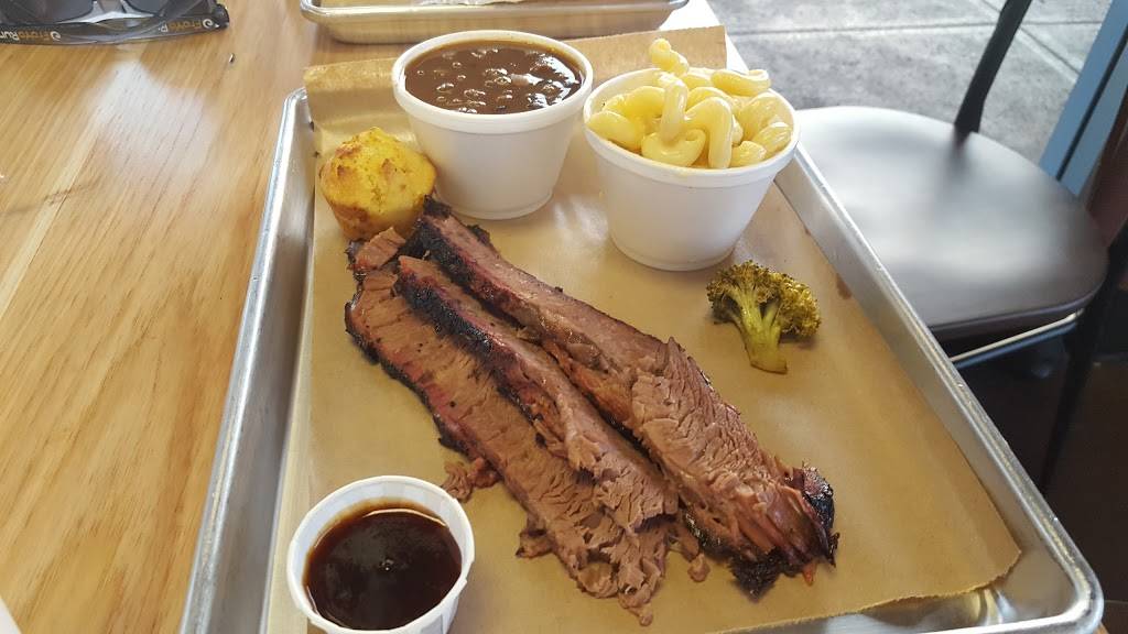 NakedQ BBQ | restaurant | 10240 N 90th St Suite 105, Scottsdale, AZ 85258, USA | 4809122102 OR +1 480-912-2102