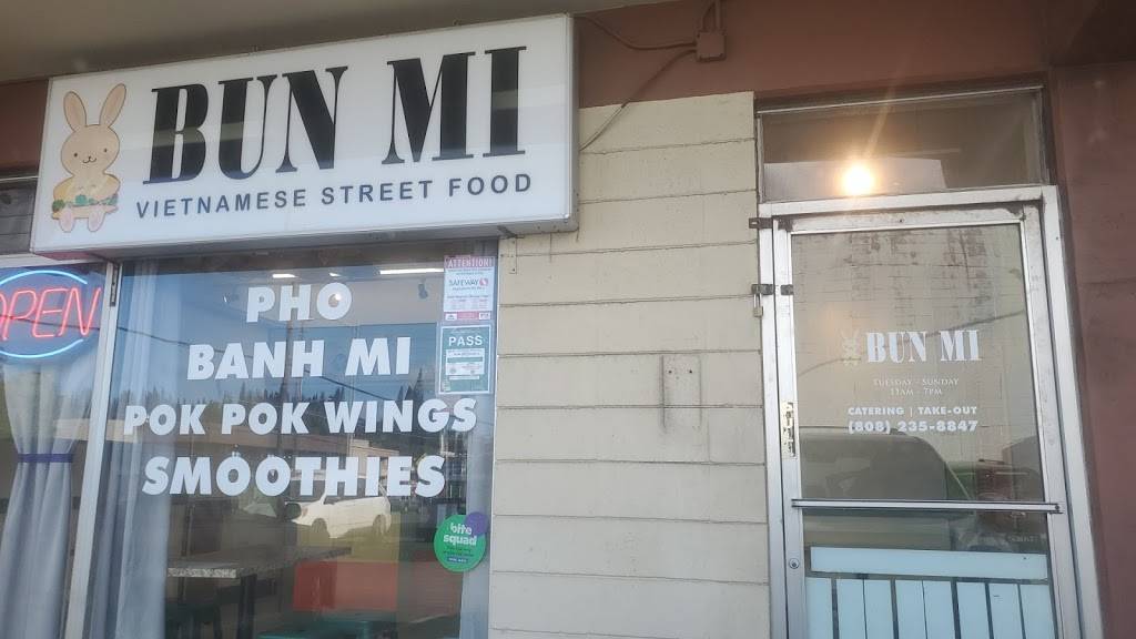 Bun mi | restaurant | 45-1052 Kamehameha Hwy, Kaneohe, HI 96744, USA | 8082358847 OR +1 808-235-8847