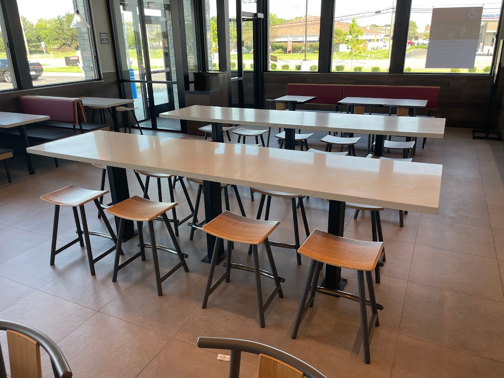 Panda Express | restaurant | 2250 E Twelve Mile Rd, Royal Oak, MI 48067, USA | 2483979300 OR +1 248-397-9300