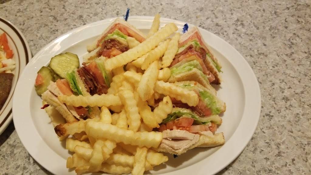 Landmark | restaurant | 1 E Main St, Freeport, IL 61032, USA | 8152351006 OR +1 815-235-1006