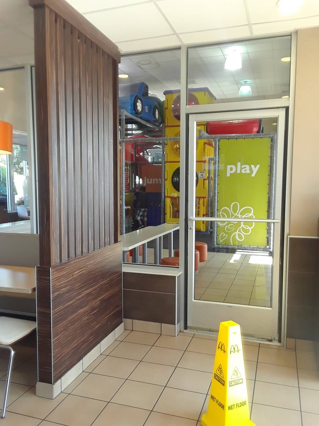 McDonalds | cafe | 1523 Walnut Ave, Dalton, GA 30720, USA | 7062264825 OR +1 706-226-4825