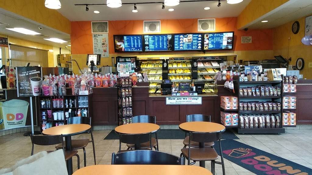 Dunkin | bakery | 30 Commercial St, Foxborough, MA 02035, USA | 5086983307 OR +1 508-698-3307