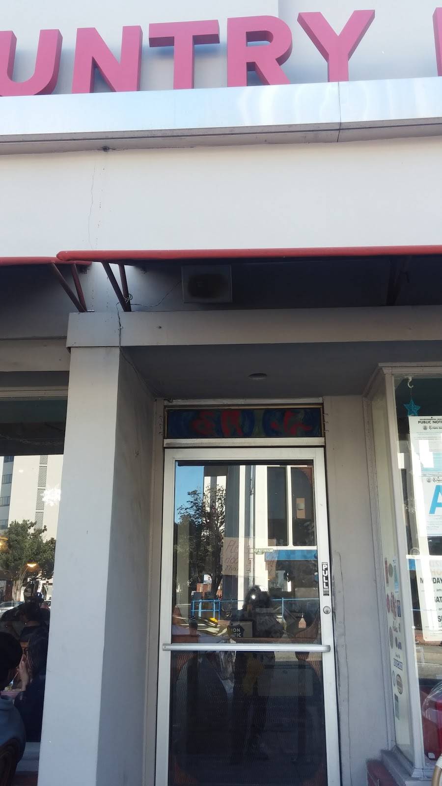 S & W Country Diner | restaurant | 9748 Washington Blvd, Culver City, CA 90232, USA | 3102045136 OR +1 310-204-5136