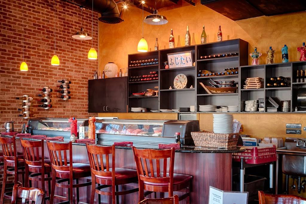 Fuji Thai | restaurant | 1000 Weiland Rd, Buffalo Grove, IL 60089, USA | 8474590888 OR +1 847-459-0888