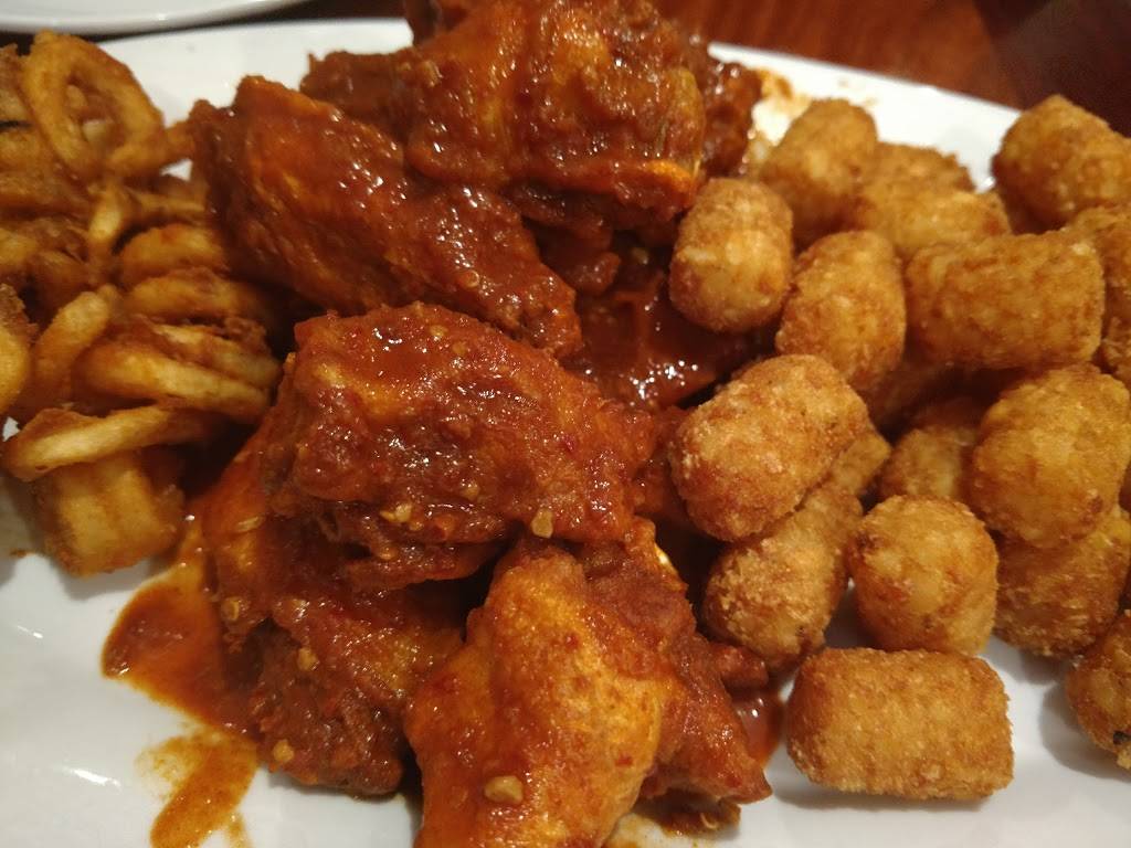 Mr Ms Hot Wings and Things | restaurant | 886 N Garfield Ave, Montebello, CA 90640, USA | 3234771345 OR +1 323-477-1345