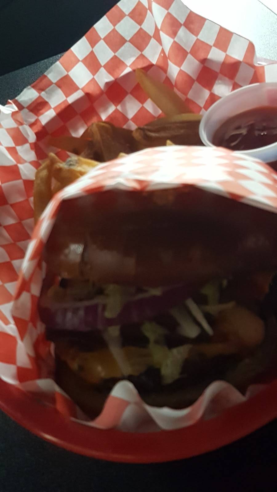 Spring Branch Pub & Grill | restaurant | 8520 Hammerly Blvd, Houston, TX 77055, USA | 7134639099 OR +1 713-463-9099