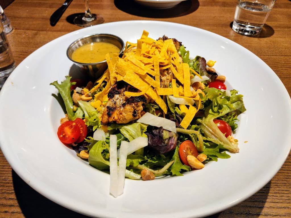 College Park Grill | restaurant | 8321 Baltimore Ave suite b, College Park, MD 20740, USA | 3014744745 OR +1 301-474-4745