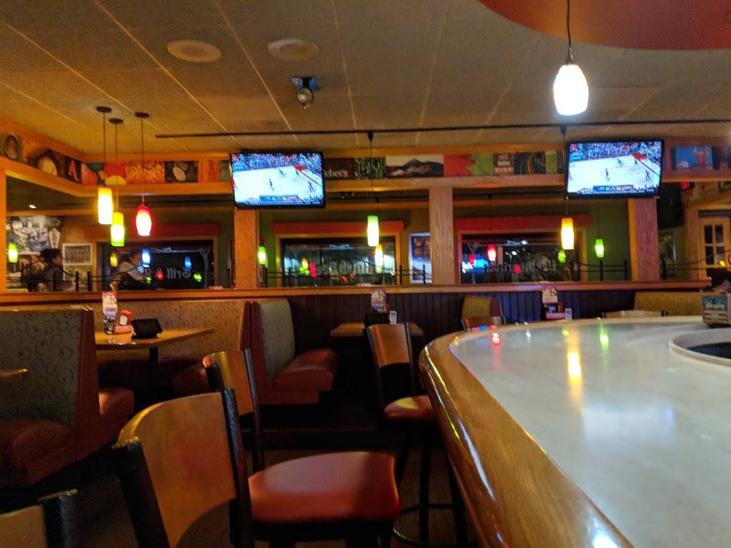 Applebees Grill + Bar | restaurant | 12 Colonnade Way, State College, PA 16803, USA | 8142353890 OR +1 814-235-3890