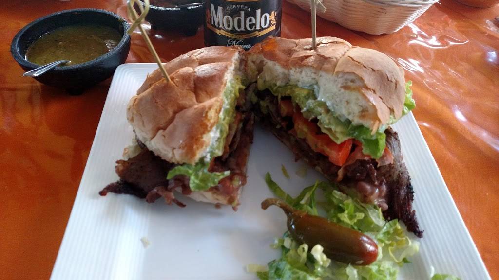 El Comal | restaurant | 3946 Illinois St, San Diego, CA 92104, USA | 6192948292 OR +1 619-294-8292