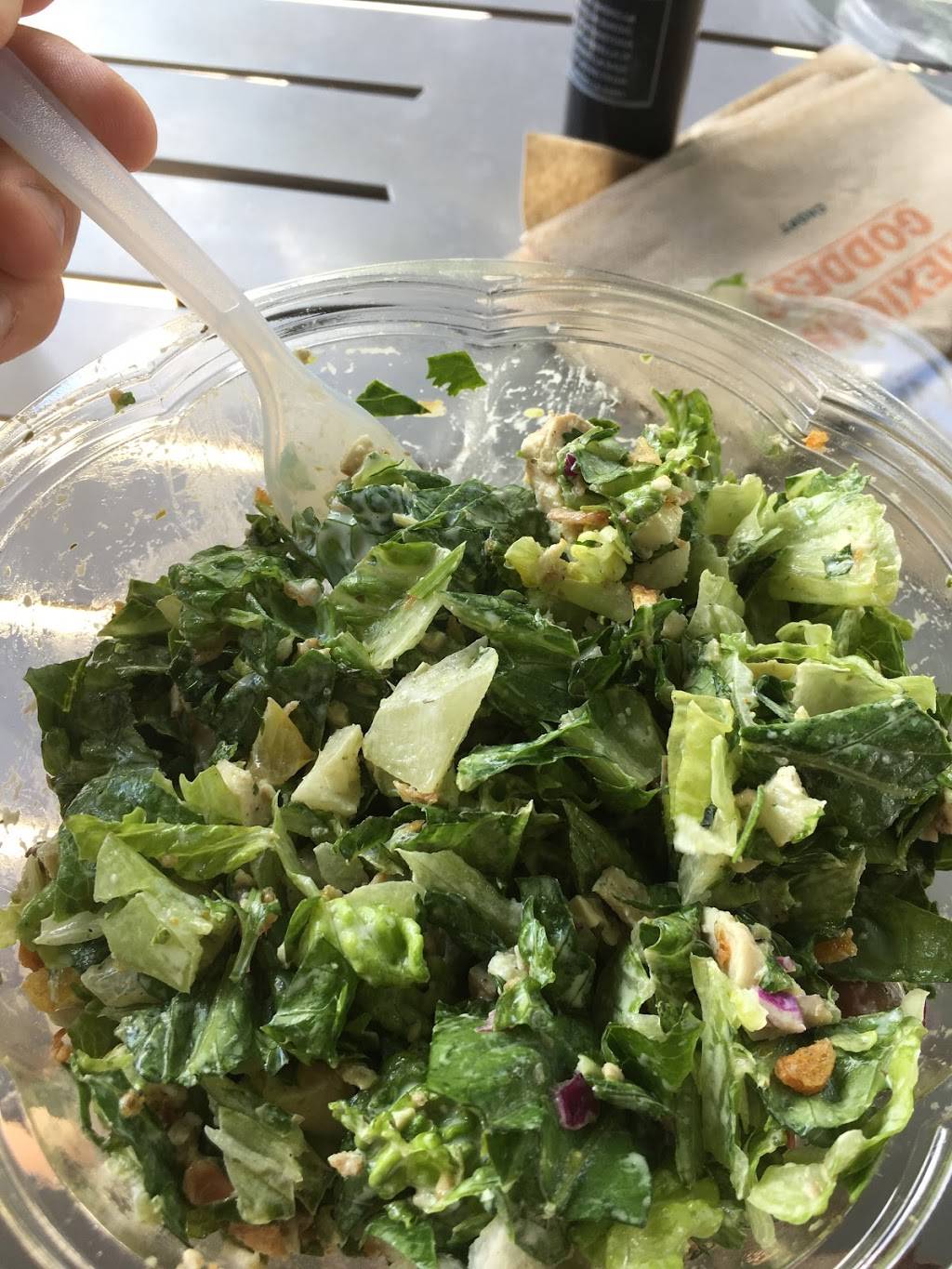 Chopt Creative Salad Co. | restaurant | 9844 Rea Rd, Charlotte, NC 28277, USA | 7047555565 OR +1 704-755-5565