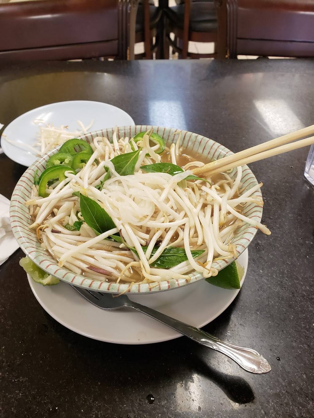 Pho Express | restaurant | 1167 E Alosta Ave, Azusa, CA 91702, USA | 6263352023 OR +1 626-335-2023