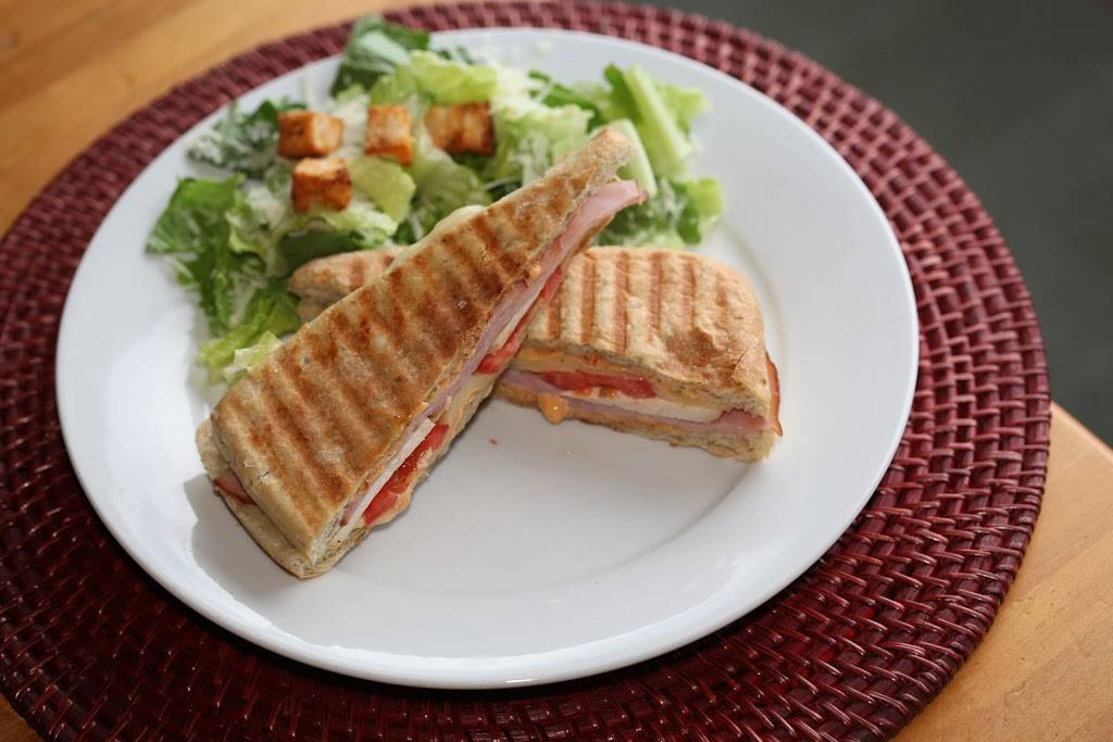 Isabellas Pizzeria | restaurant | 70452 LA-21, Covington, LA 70433, USA | 9858757620 OR +1 985-875-7620