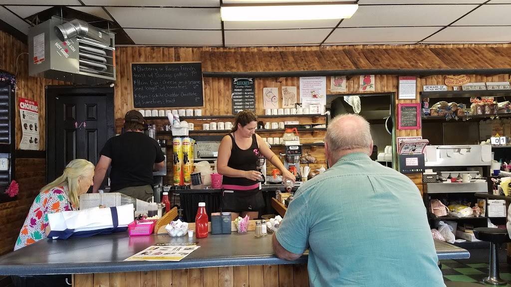 Kerries Northway Diner | restaurant | 51 Main St, Queensbury, NY 12804, USA | 5187410323 OR +1 518-741-0323