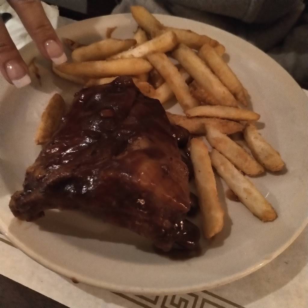 Kellys Deli & Restaurant | restaurant | 622 Claremont Ave, Ashland, OH 44805, USA | 4192811313 OR +1 419-281-1313