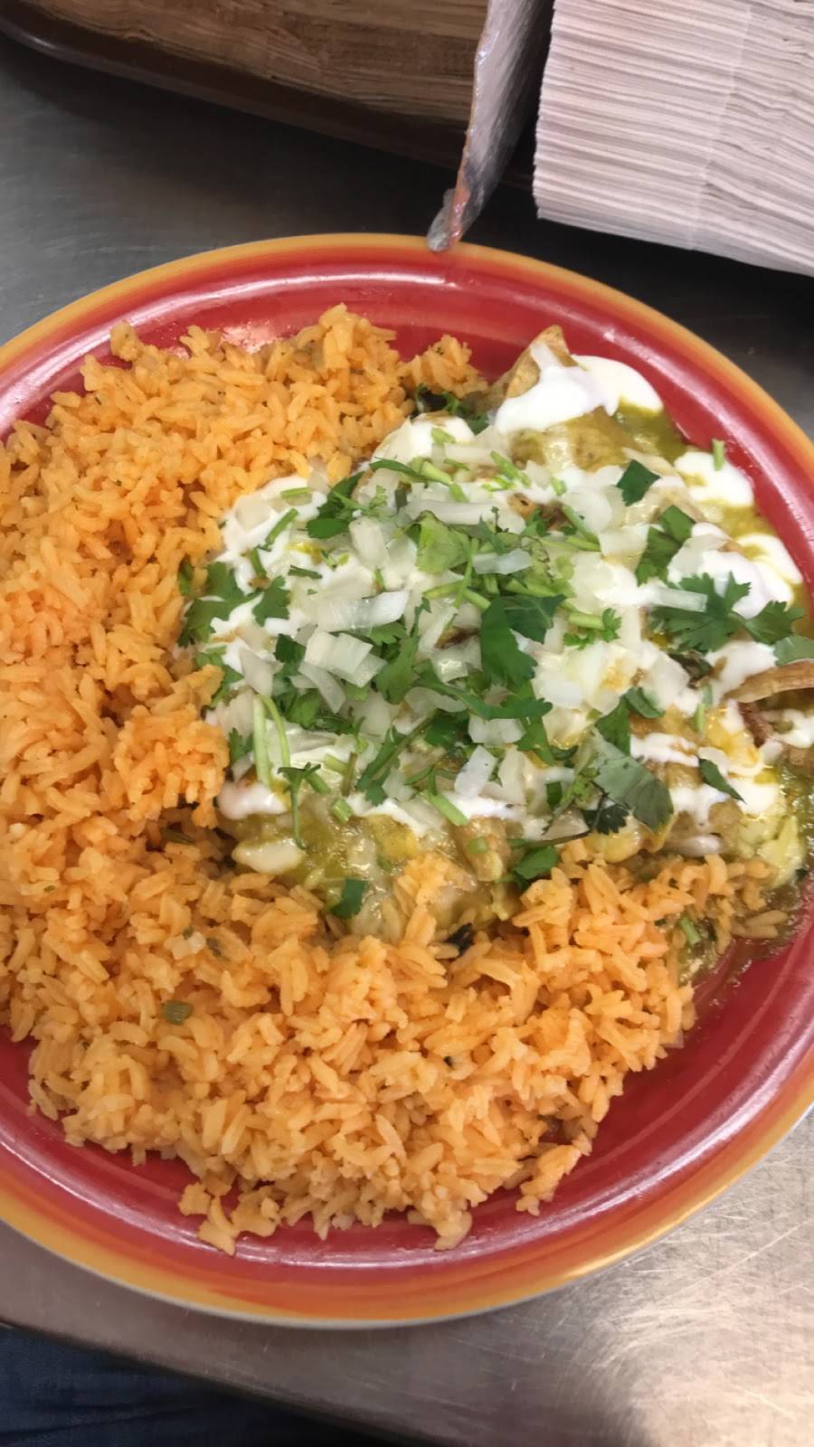 El Gallo Bravo | meal takeaway | 3909 W Belmont Ave, Chicago, IL 60618, USA | 7734813244 OR +1 773-481-3244