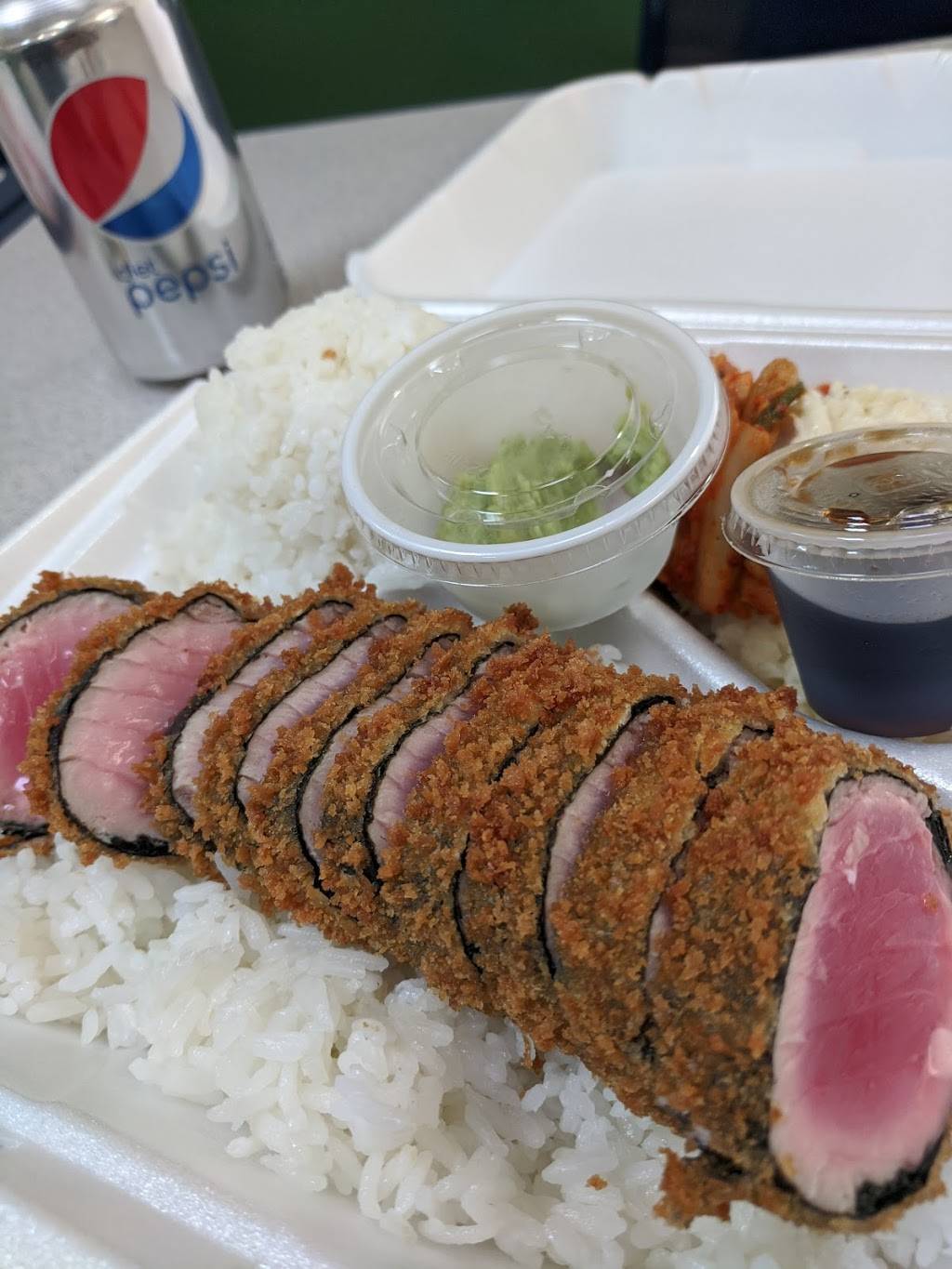 Grinds 2 Da Max | restaurant | 6475 W Charleston Ave #130, Las Vegas, NV 89146, USA | 8087802420 OR +1 808-780-2420