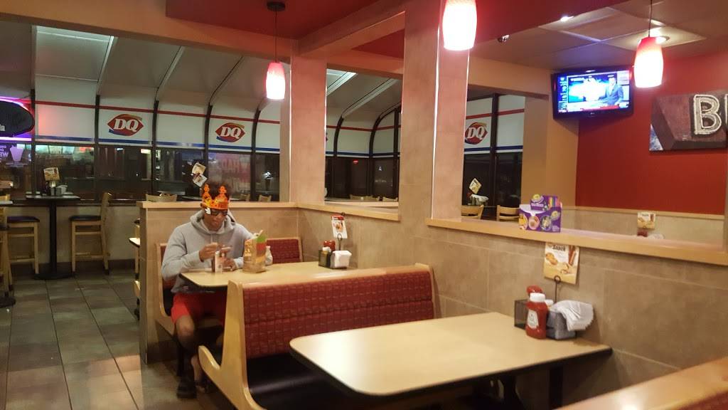 Dairy Queen | restaurant | 1206 E College Dr, Marshall, MN 56258, USA | 5075329350 OR +1 507-532-9350