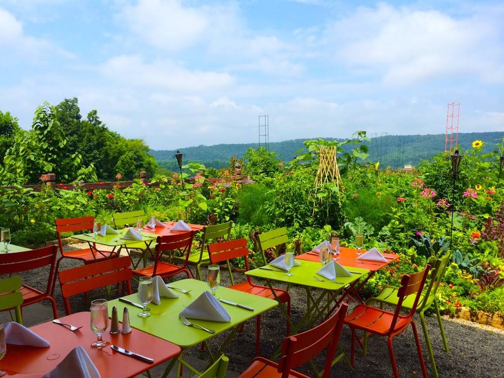 Chefs Garden | restaurant | 3 Wild Turkey Way, Hamburg, NJ 07419, USA | 8442768054 OR +1 844-276-8054