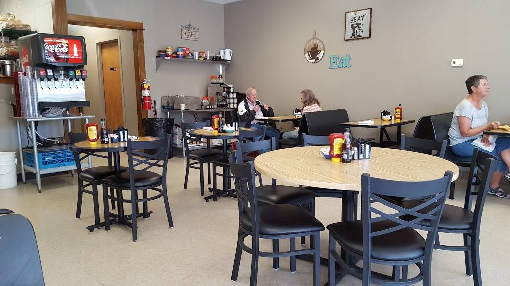 Corner Cafe | restaurant | 105 N 13th St, Decatur, IN 46733, USA | 2602230244 OR +1 260-223-0244