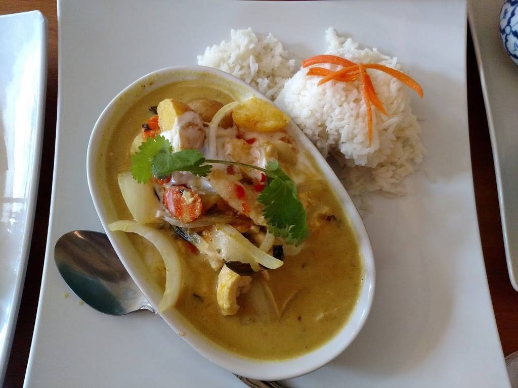 Nattamit Thai Restaurant | restaurant | 9001 Pacific Ave NW, Silverdale, WA 98383, USA | 3606923085 OR +1 360-692-3085