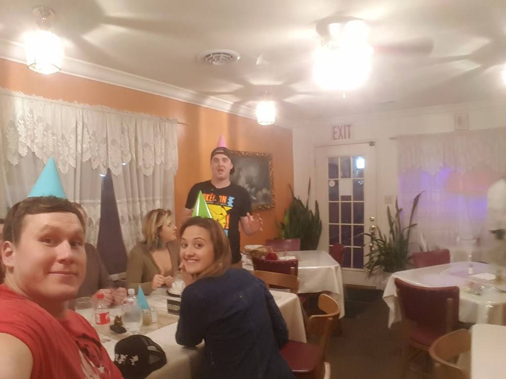 Valentinos | restaurant | Dickenson Hwy, Clintwood, VA 24228, USA | 2769264222 OR +1 276-926-4222