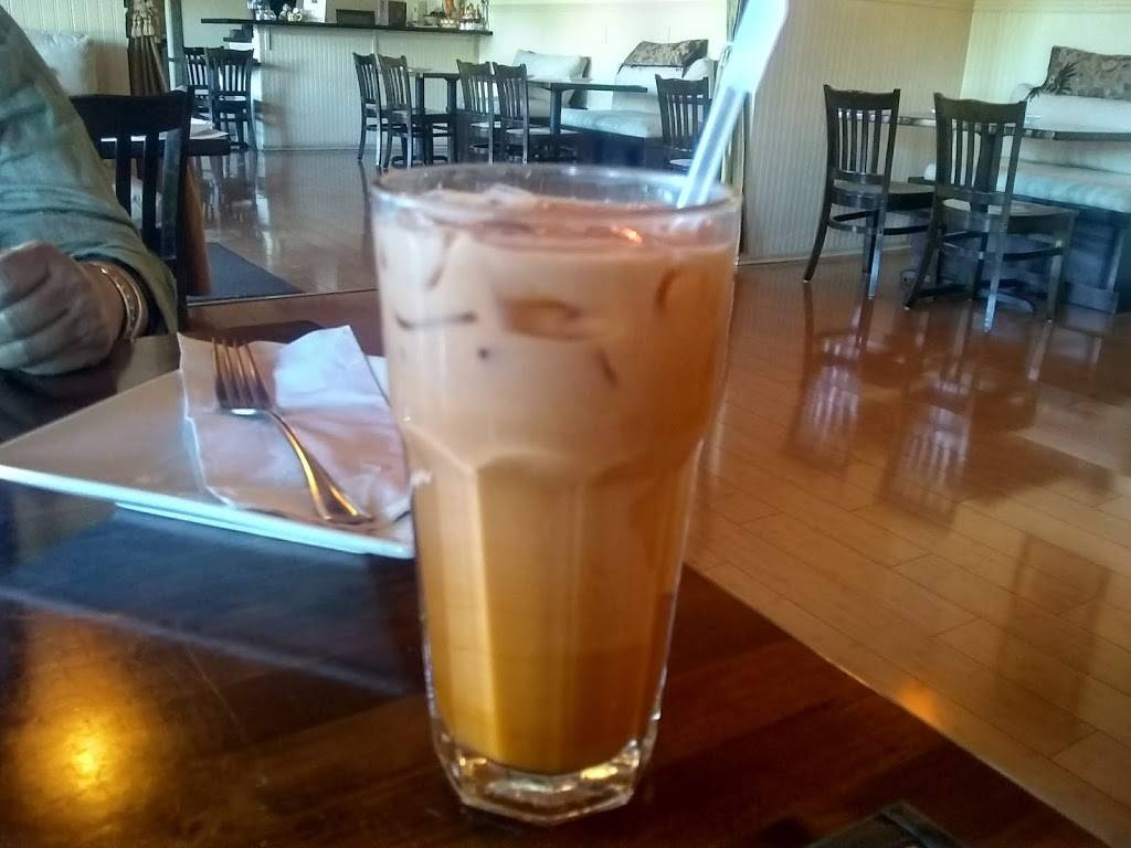 Chalerm Thai Bistro | restaurant | 1841 N High St, Lakeport, CA 95453, USA | 7072635398 OR +1 707-263-5398