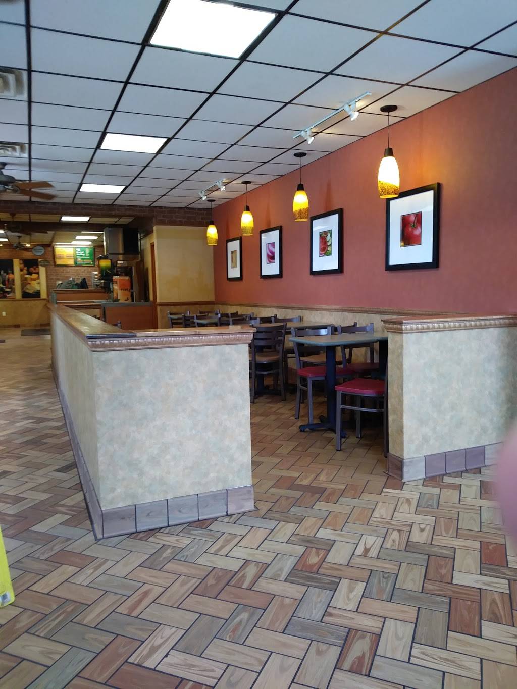 Subway | restaurant | 10402 Chicago Dr, Zeeland, MI 49464, USA | 6167488400 OR +1 616-748-8400