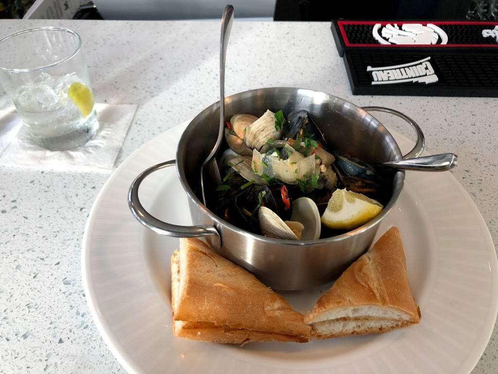 Watervue Grille- Downtown Tampa- Harbour Island | restaurant | 700 Harbour Post Dr, Tampa, FL 33602, USA | 8136427980 OR +1 813-642-7980