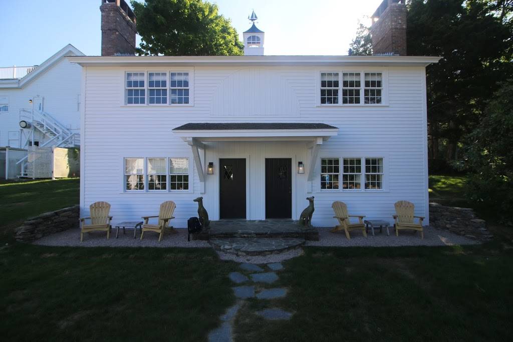 Shelter Harbor Inn | restaurant | 10 Wagner Rd, Westerly, RI 02891, USA | 4013228883 OR +1 401-322-8883